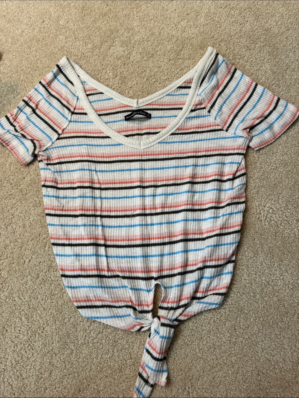 Abercrombie & Fitch White Ribbed Tie-Front Crop Top with Stripes